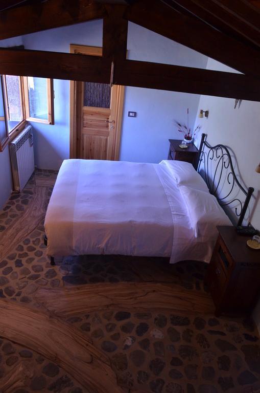 אפריקלה B&B Da Giua' מראה חיצוני תמונה